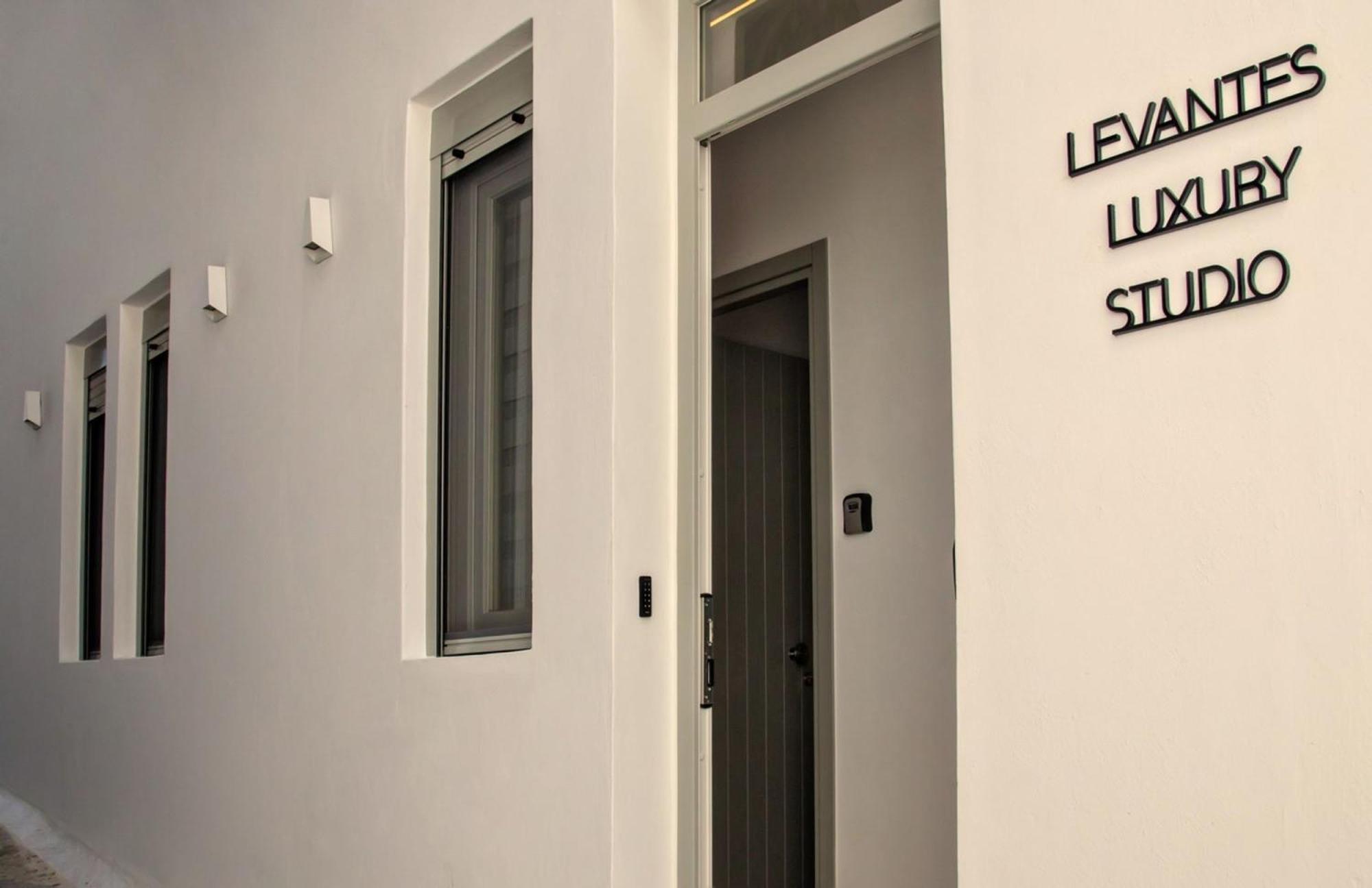 Levantes Luxury Suites I Tinos Exterior photo
