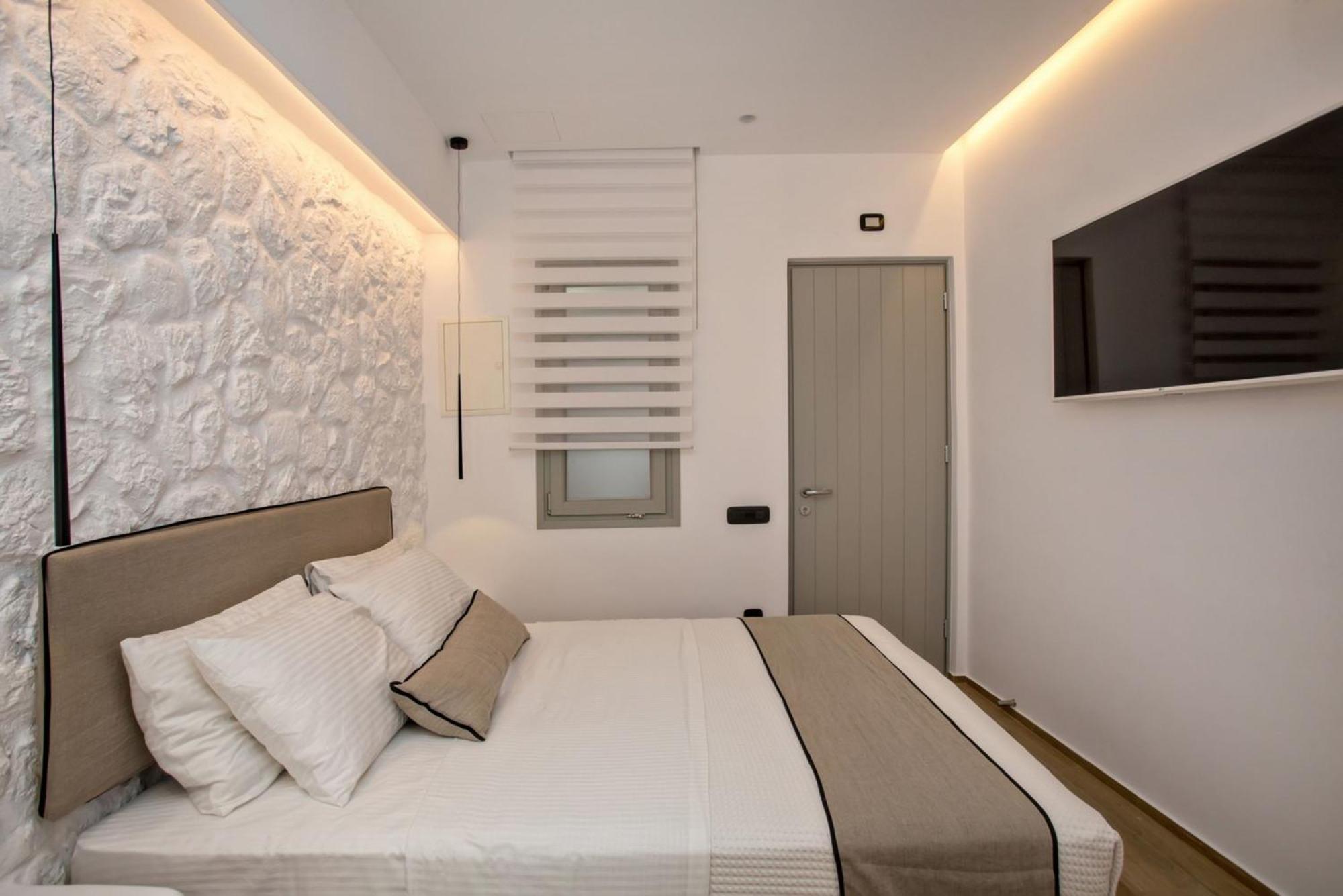 Levantes Luxury Suites I Tinos Exterior photo