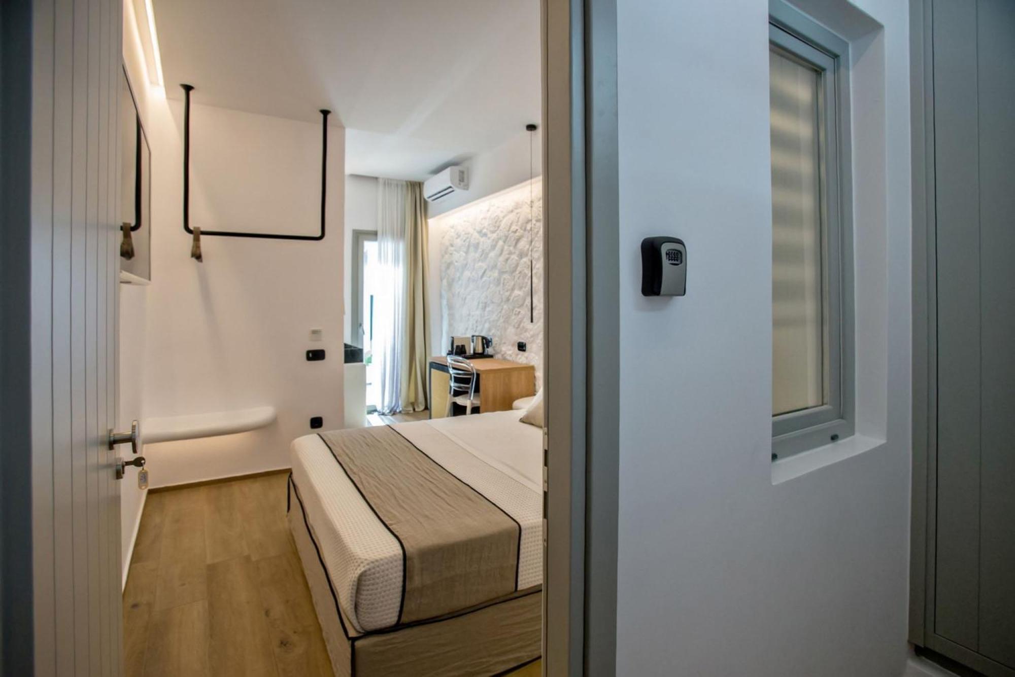 Levantes Luxury Suites I Tinos Exterior photo